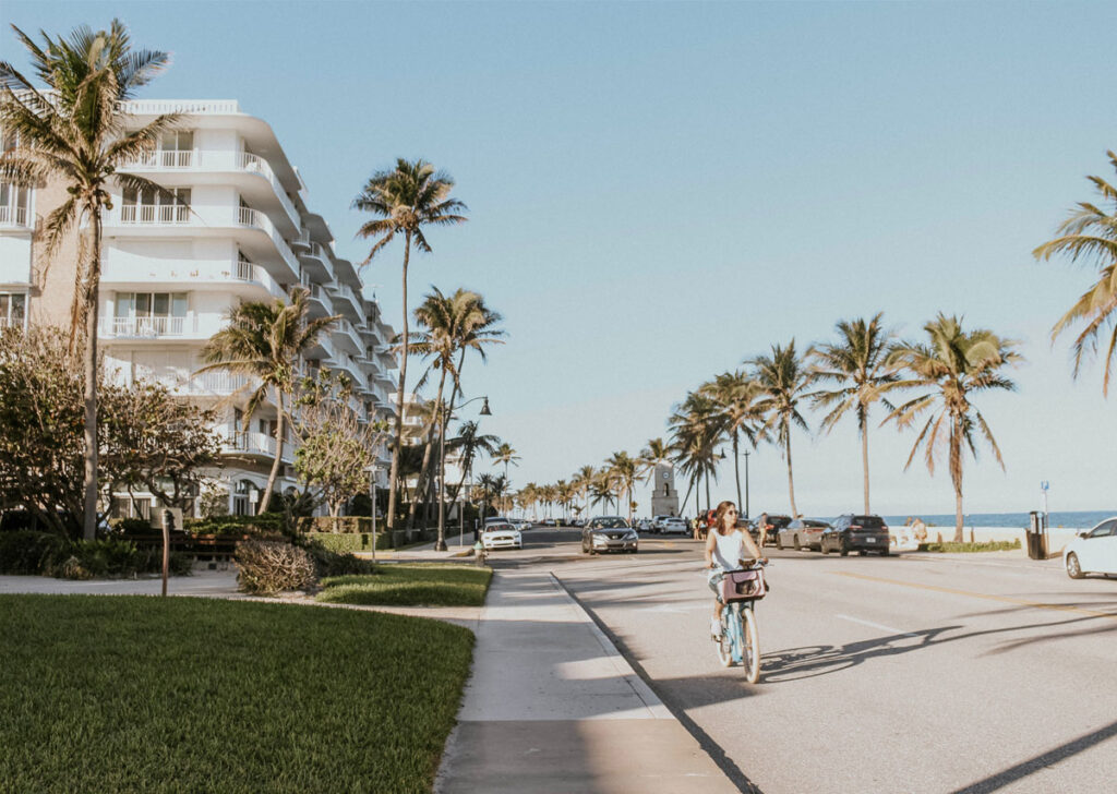 The Pros And Cons Of Living In A Palm Beach Condo: Is It Right For You?